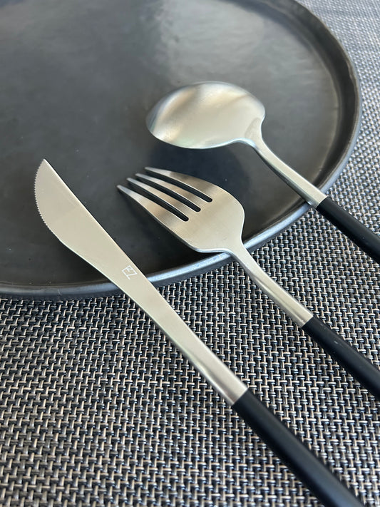 Elegant Black Cutlery Set