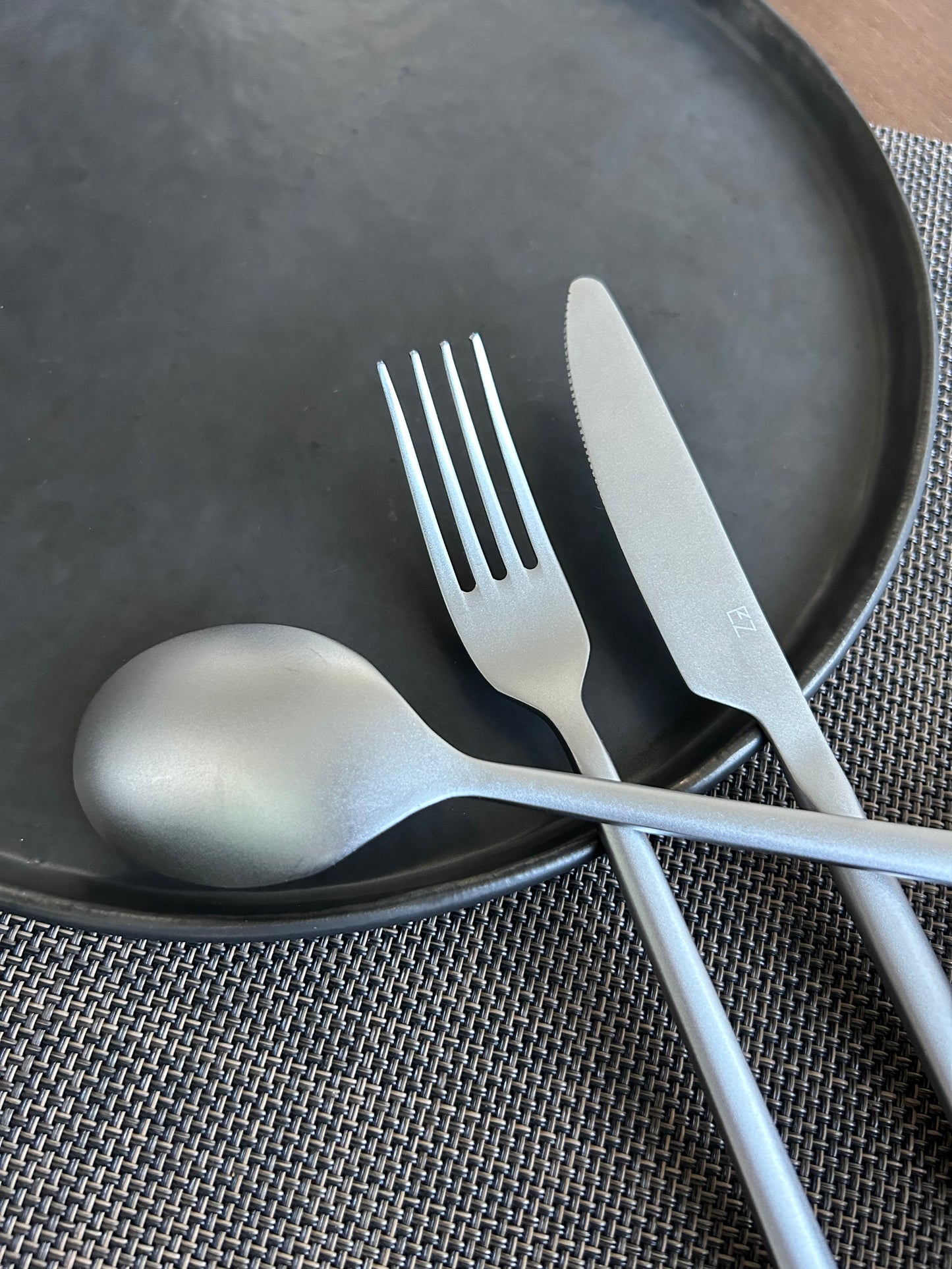 Sleek Titanium Cutlery Set