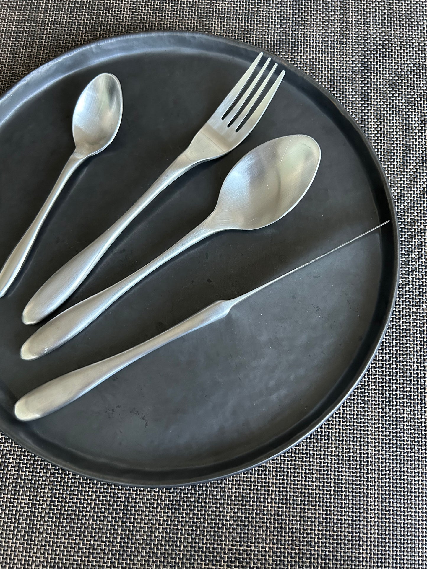 Chic Stainless Steel Cutlery Set